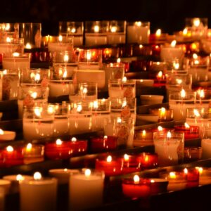 clear glass candle holder